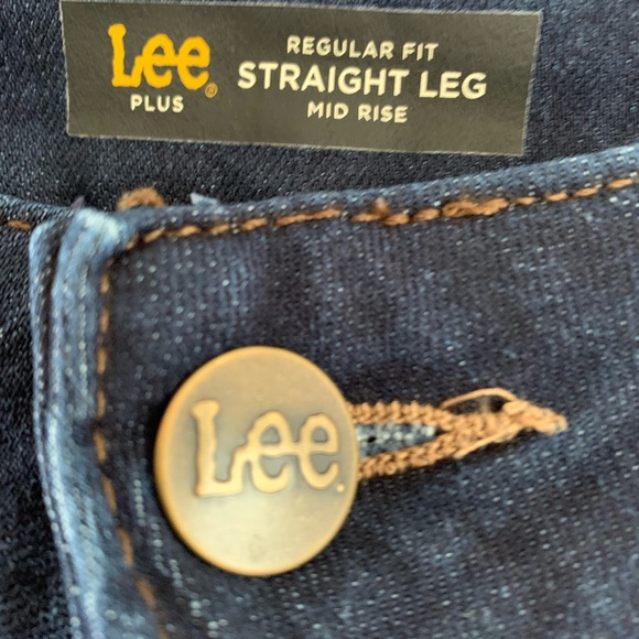 Lee jeans. - Picture 3 of 5